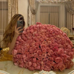 151 розовая роза с лентами 151 розовая роза с лентами